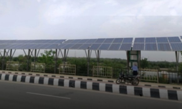1 MW at Highway solar project Delhi Meerut Expressway Delhi