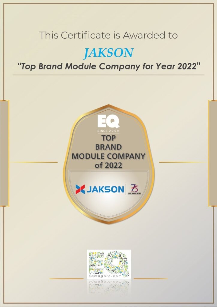 2022 award 724x1024 1