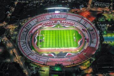 High Performance Industrial Solar Rooftop Panels for Factories and Commercial Applications | SAVE upto 50% in your electricity bills with Solar Solutions by Jakson Solar 24 Solar for Stadium Jakson Solar