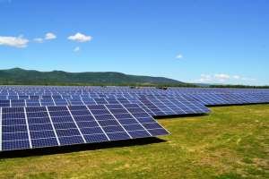 ALMM Solar Capacity Rises by 6.9GW in Oct 2025