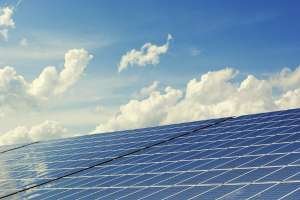 Indias Renewable Energy Sector Attracted 11.8 bn Investment in H1 2025