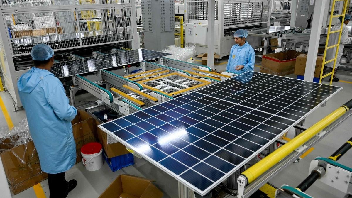U.S. slaps 126 duty on Indian solar imports